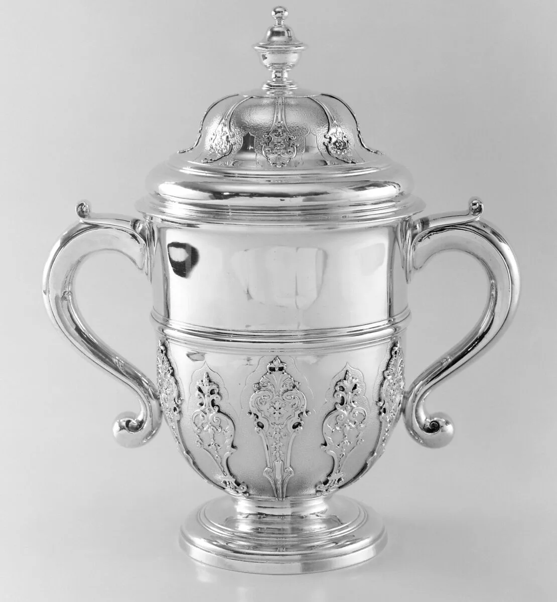 Two-handled cup with cover — Augustin Courtauld