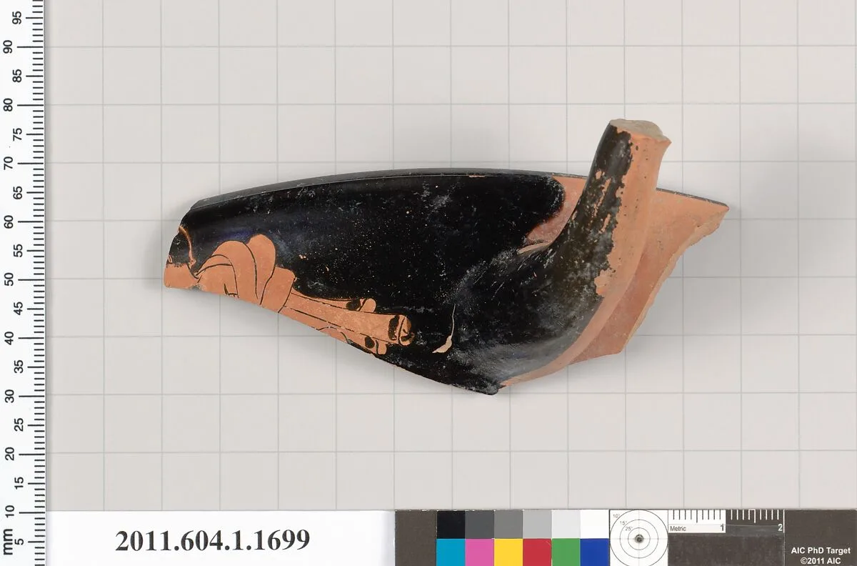 Terracotta rim fragment of a kylix (drinking cup) — Macronian