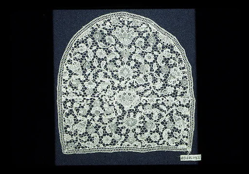 Cap crown