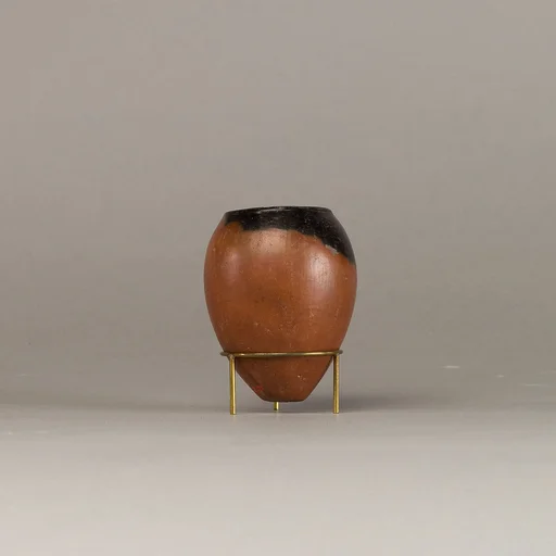 Black-topped Red Ware Jar