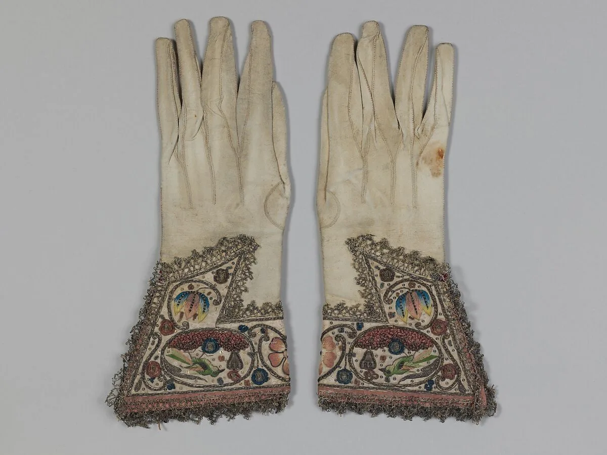 Gloves — Unknown