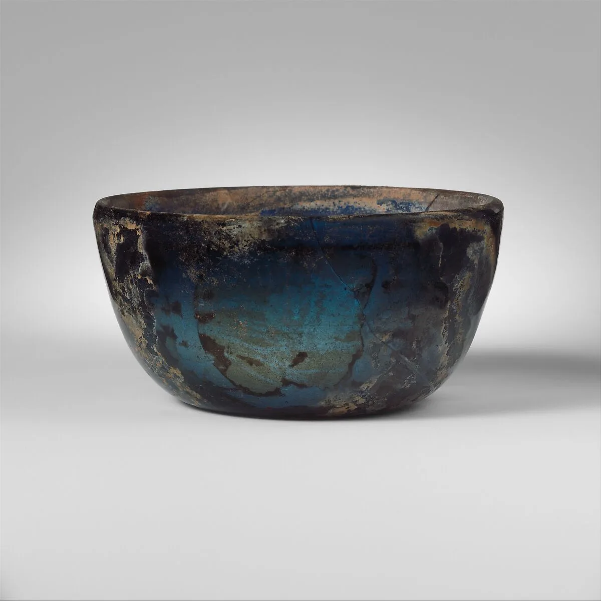 Glass bowl — Unknown