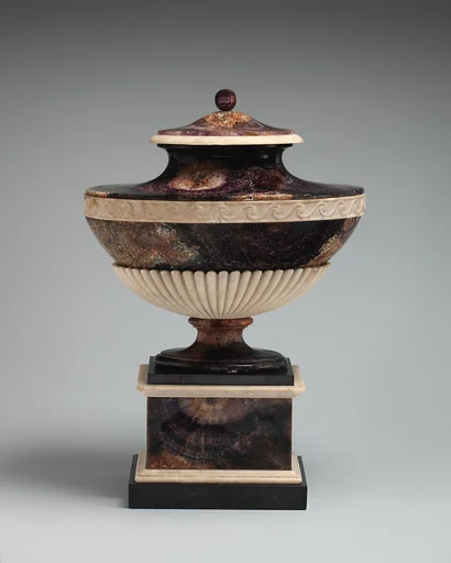 Urn