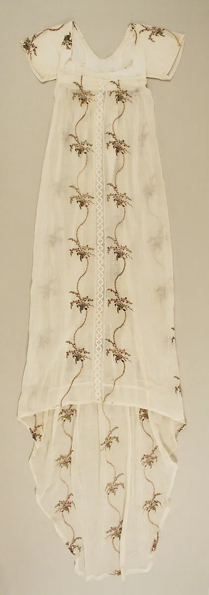 Evening dress — Unknown