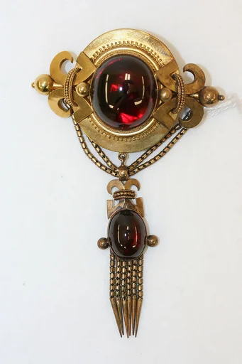 Brooch