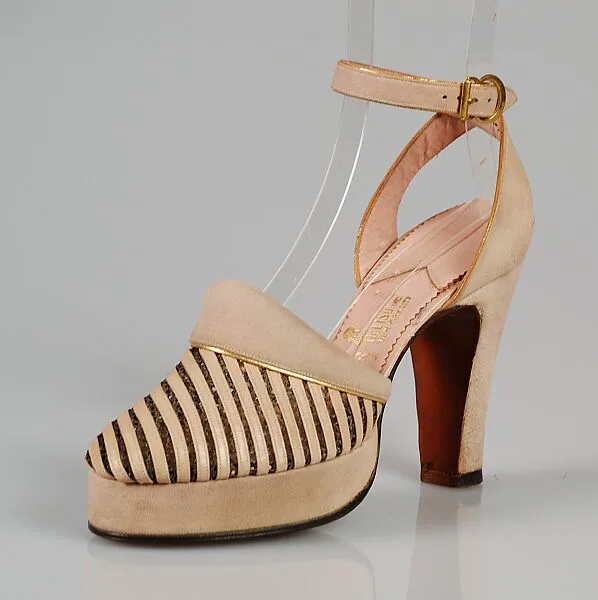 Shoes — Palter DeLiso, Inc.