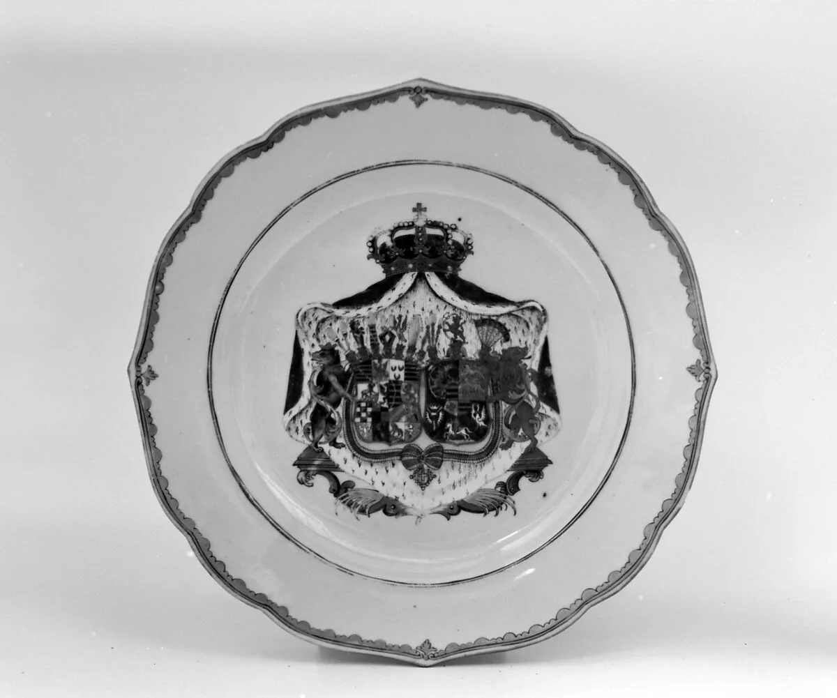 Dish (part of a service) — Unknown