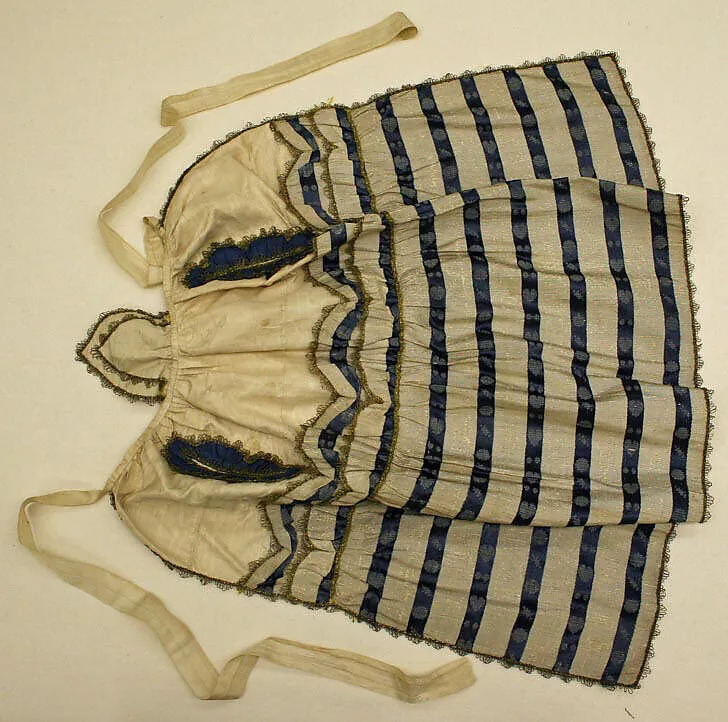 Apron — Unknown