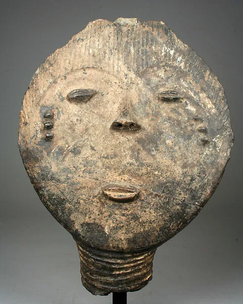 Memorial Head (Mma) — Unknown