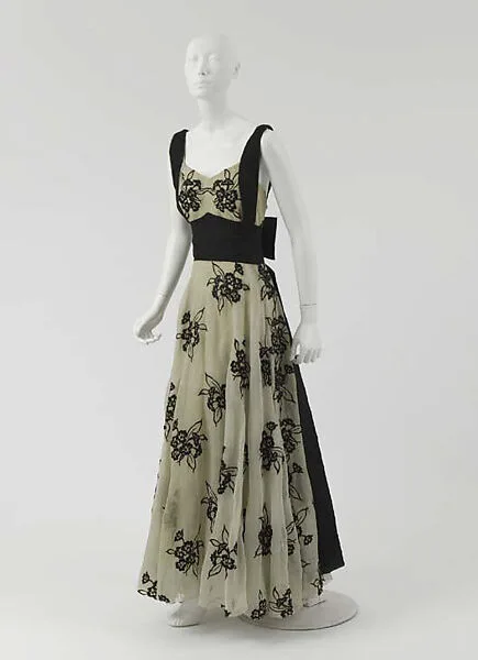 Evening dress — Gabrielle Chanel|House of Chanel