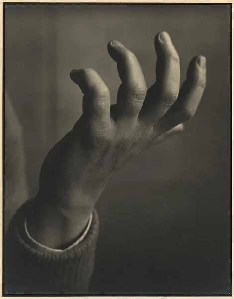 Hand of Allan Bier - Pianist. Carmel, 1933 — Johan Hagemeyer