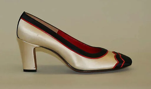 Evening shoes