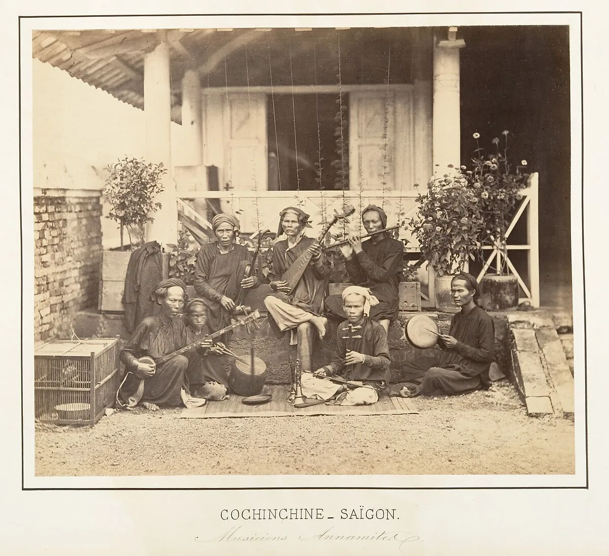 Musiciens Annamites, Saïgon, Cochinchine — Emile Gsell