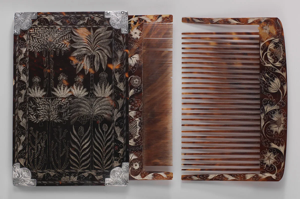 Comb case with two wig combs — Paul Bennett