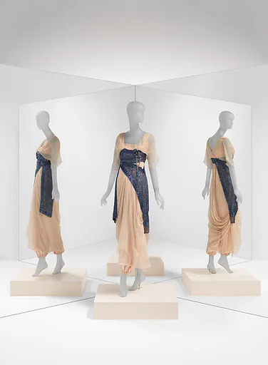 Evening dress