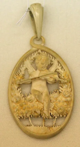 Pendant