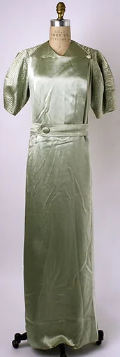 Tea gown