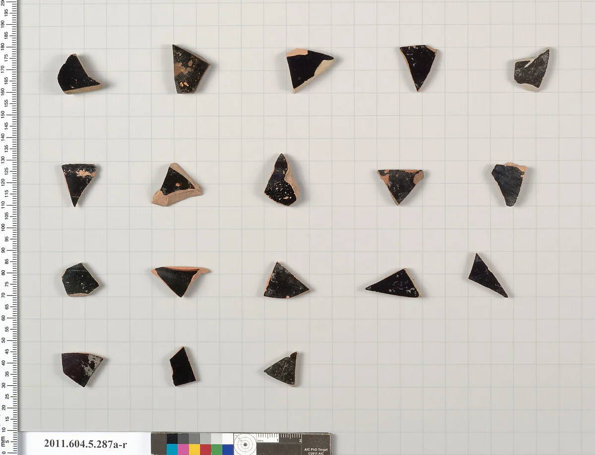 Terracotta fragments of kylikes (drinking cups) — Unknown