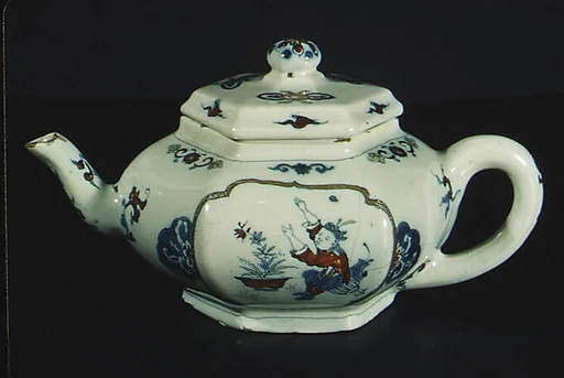 Teapot
