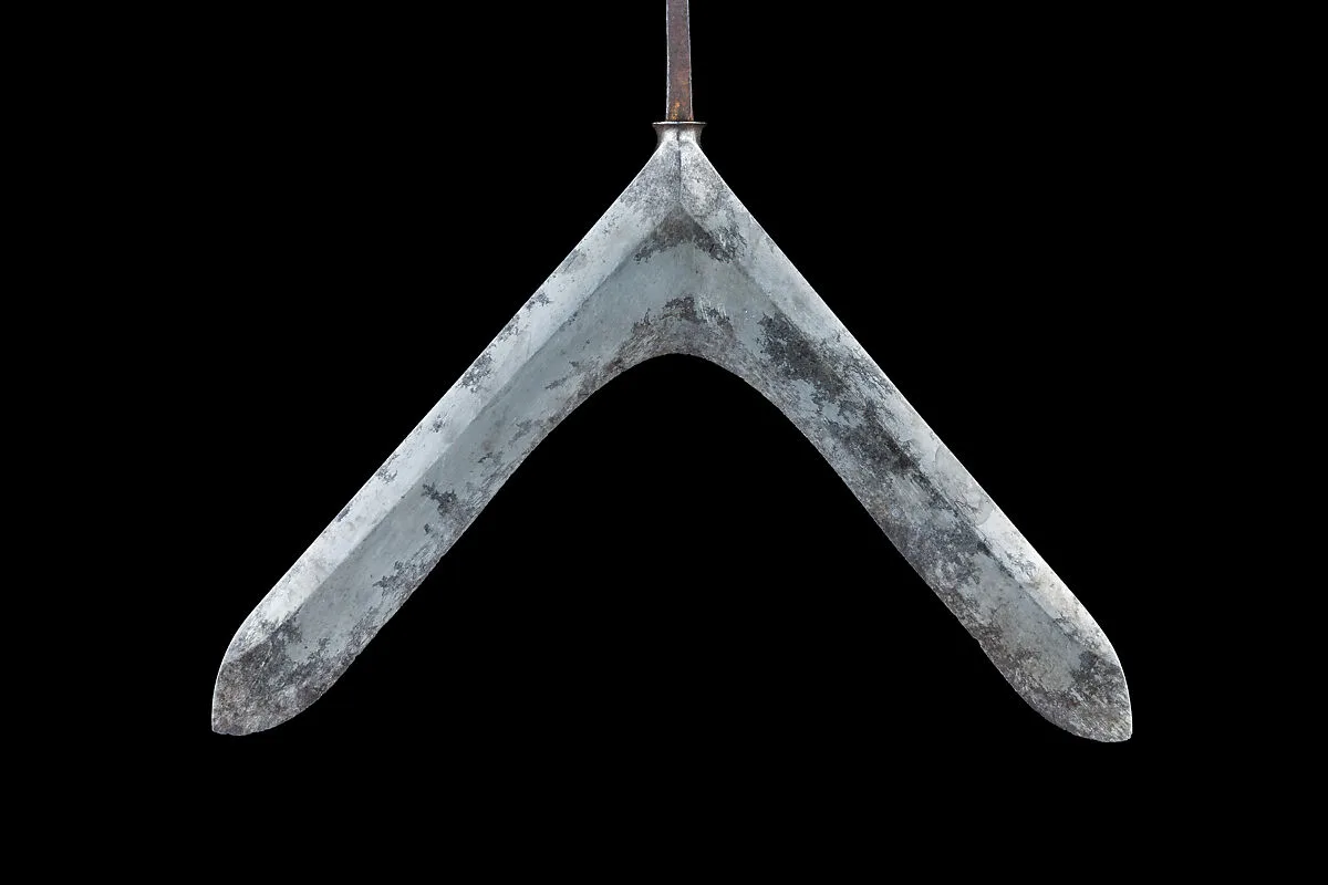 Arrowhead (<i>Yanone</i>) — Kane Yoshi(?)