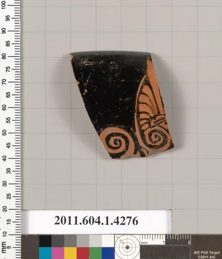 Terracotta rim fragment of kylix (drinking cup)