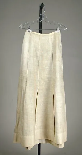 Skirt — Unknown