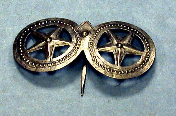 Brooch — Unknown