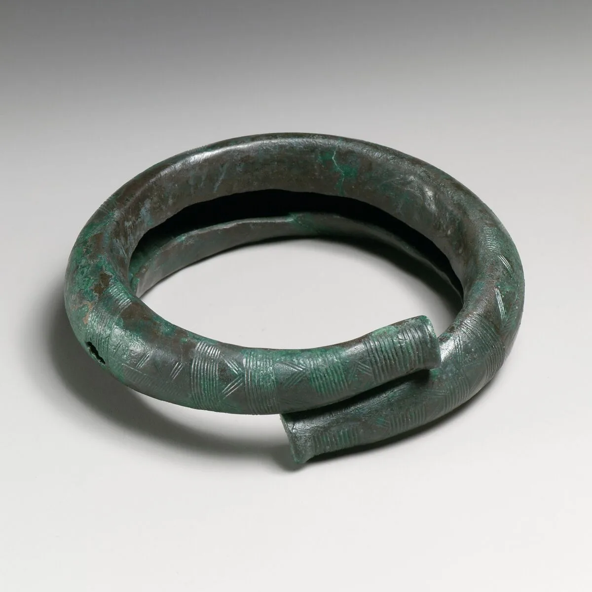 Bronze bracelet — Unknown