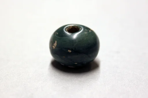 Bead