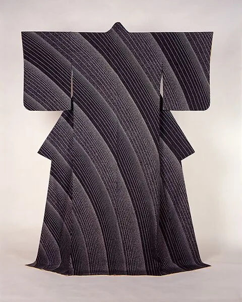 森口邦彦作 着物「流水文」|Kimono with Flowing Water Design — Moriguchi Kunihiko