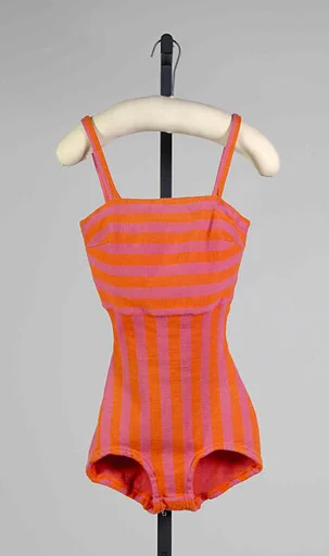 Bathing suit