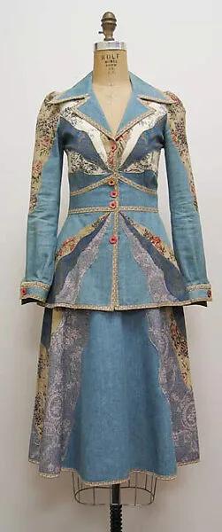 Ensemble — Roberto Cavalli