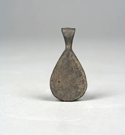 Tweezers