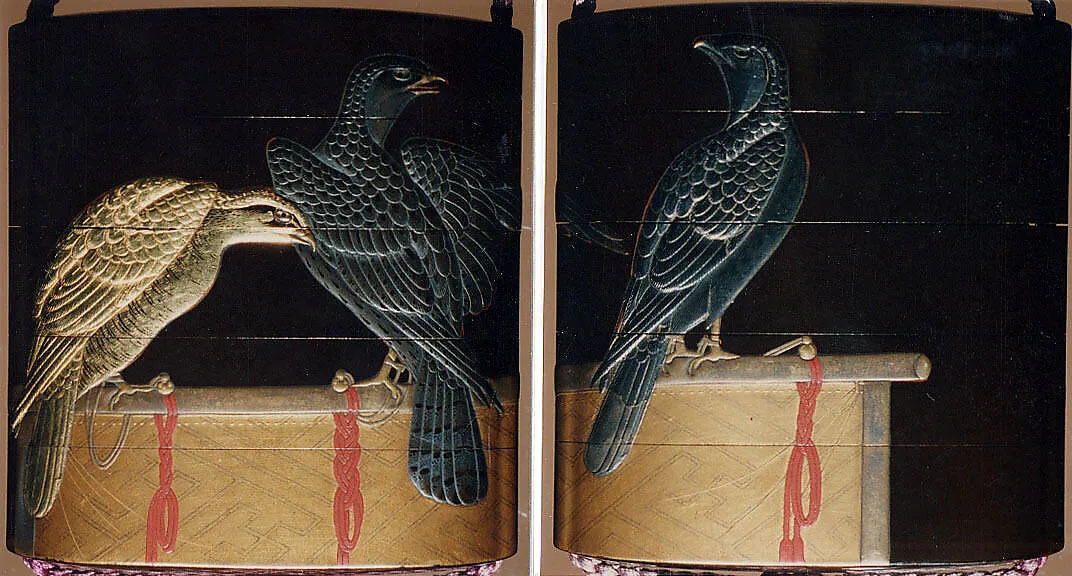 古満巨柳作 鷹蒔絵印籠|Inrō with Hawks on Perches — Koma Kōryū