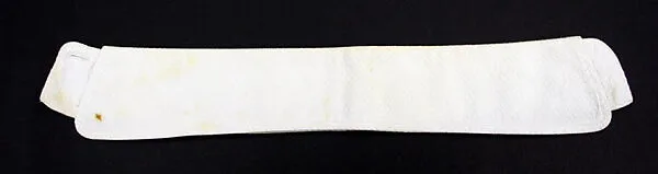 Collar — Unknown