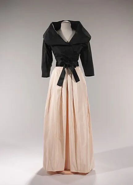 Evening dress — Valentina