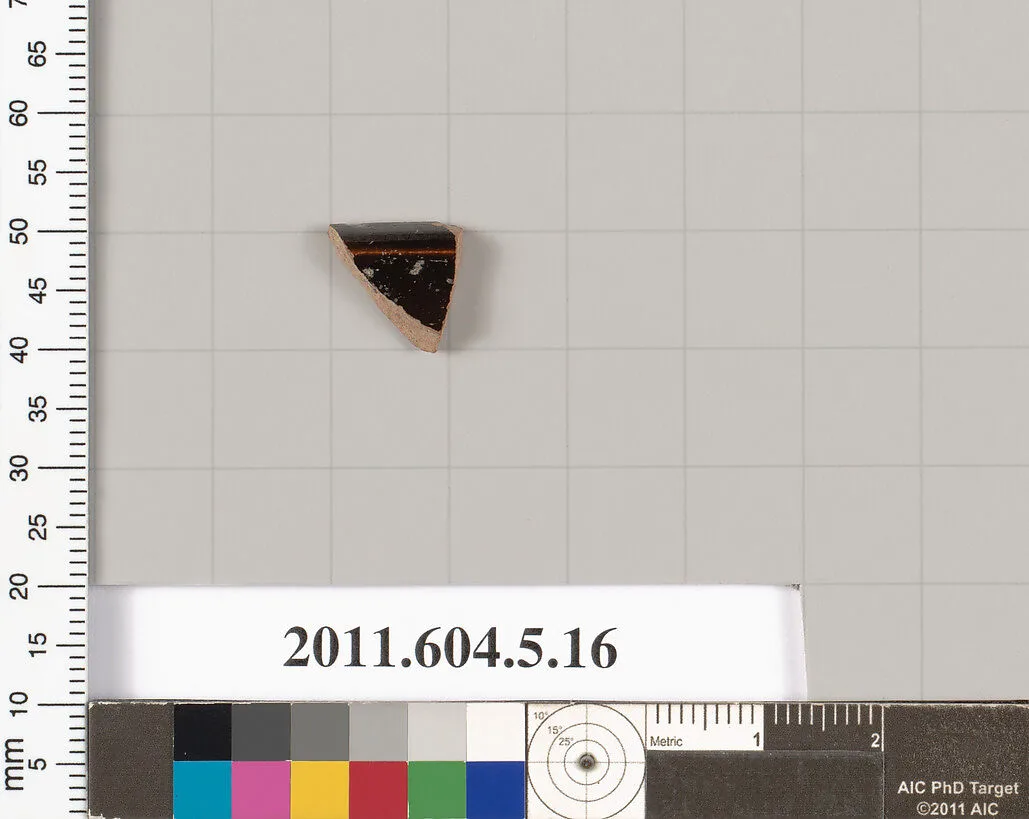 Terracotta rim fragment of a kylix (drinking cup) — Unknown