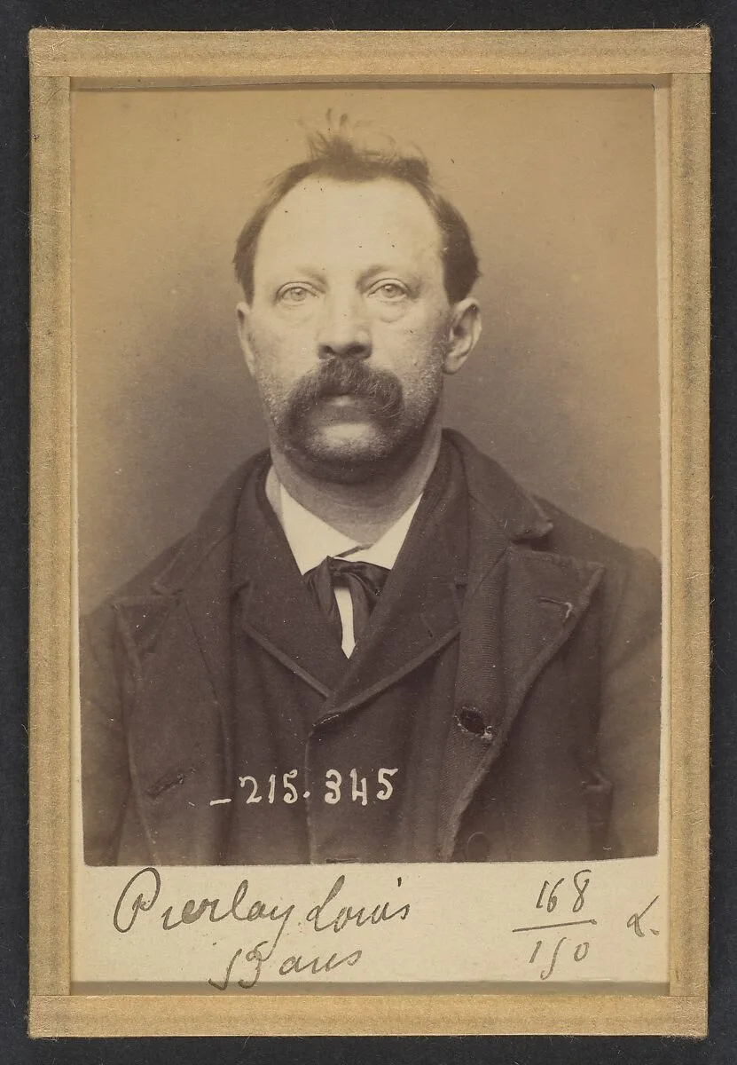 Pierlay. Louis, Victor. 53 ans, né à Paris XVIle. Sculpteur. Anarchiste. 8/3/94. — Alphonse Bertillon