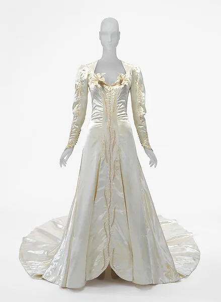Wedding dress — Ann Lowe