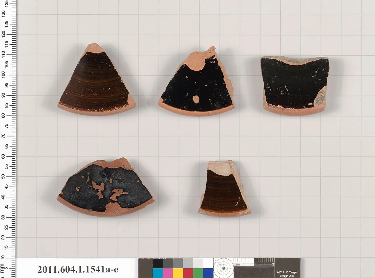 Terracotta fragments of kylikes (drinking cups) — Unknown