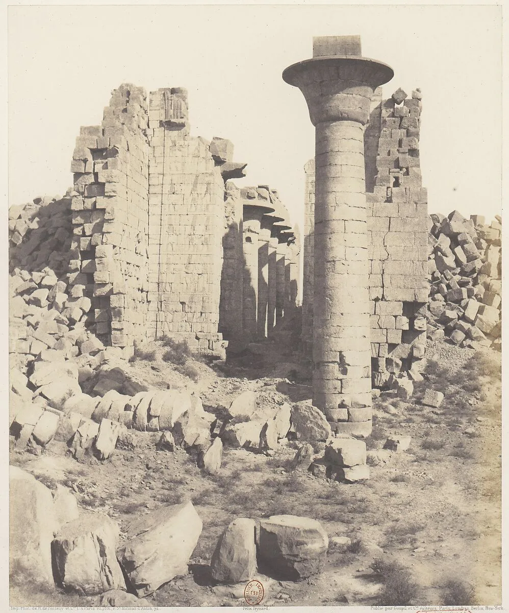 Karnak (Thèbes), Cour du Palais - Vue Prise de Point I — Félix Teynard|Imprimerie Photographique de H. de Fonteny et Cie