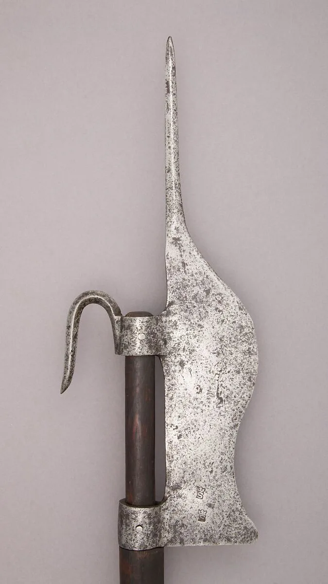 Staff Weapon — Unknown