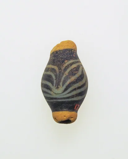 Glass bead