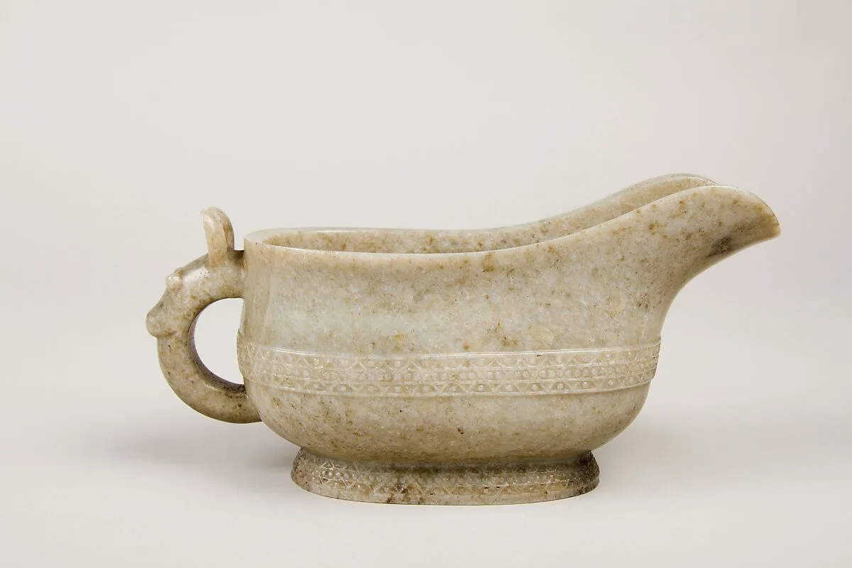 明或以後 仿古玉匜|Water vessel in the shape of an ancient ritual bronze (yi) — Unknown