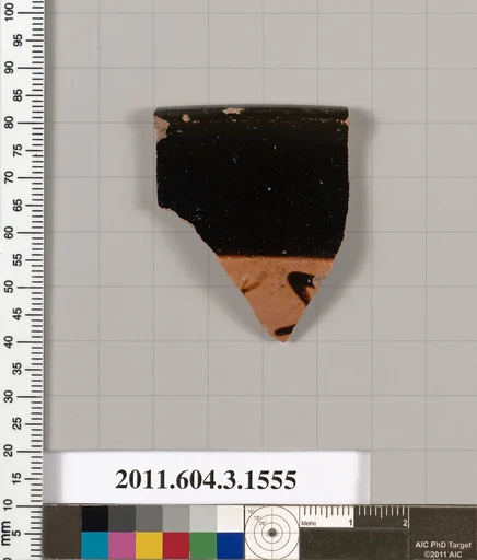 Terracotta rim fragment of a kylix: Band cup (drinking cup)