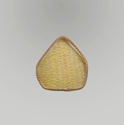 Glass network mosaic fragment