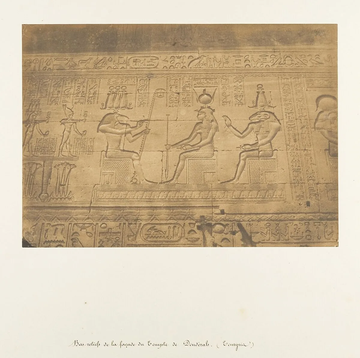 Bas-reliefs de la façade du Temple de Dendérah (Tentyris) — Maxime Du Camp