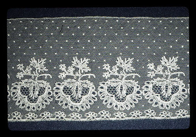 Fragment of lace — Unknown