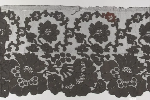 Fragment of flounce