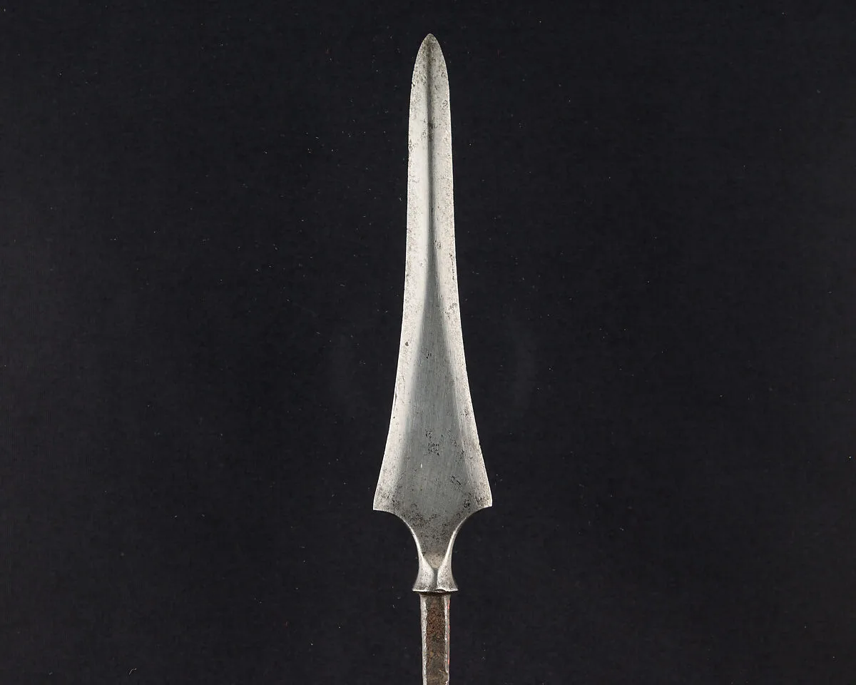 Arrowhead (<i>Yanone</i>) — Unknown